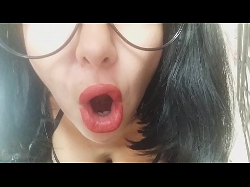 ❤️ Querida, sua madrasta não vai deixar você ir à escola hoje... Eu preciso muito de você... ️ Porno em nós ☑